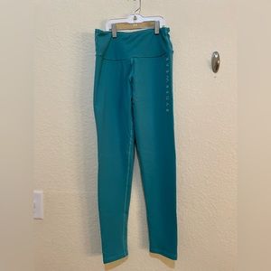 Ryderwear scrunch leggings 
Worn once size large